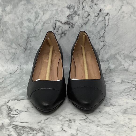 Cole Haan Women's 8C Black Leather The Go-To Block Heel Pump 45mm Slip On L16-7 - Picture 2 of 9